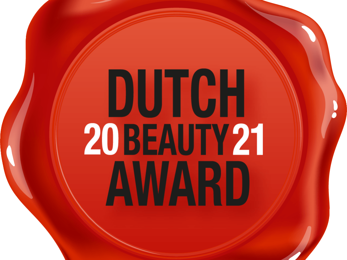 DBA2021-international_logo (2) A red wax seal with the text "Dutch Beauty Award 2021" in bold black and white letters. The seal has an irregular, glossy shape, giving it a realistic wax appearance.